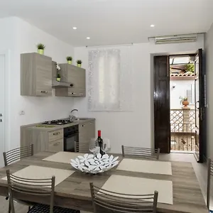 Holiday home Holiday 3, Taormina